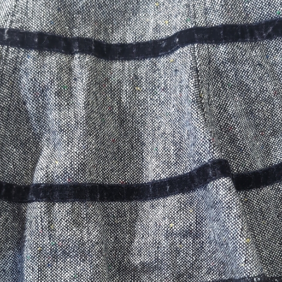 Gray A-Line Ruffled Knee-Length Skirt for Work - Picture 3 of 6